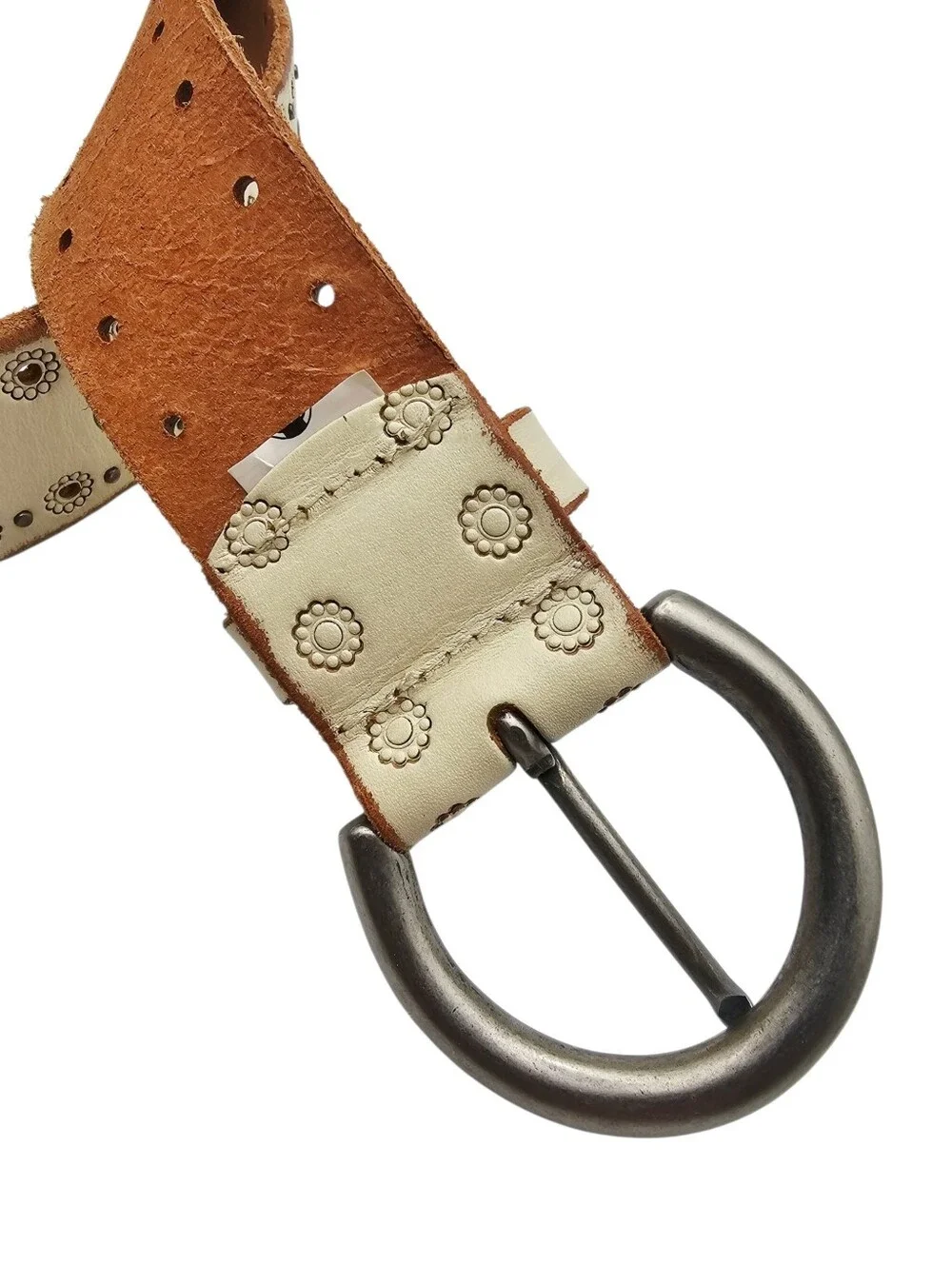 Fossil Cream Colored Embossed Studded Leather Belt Small